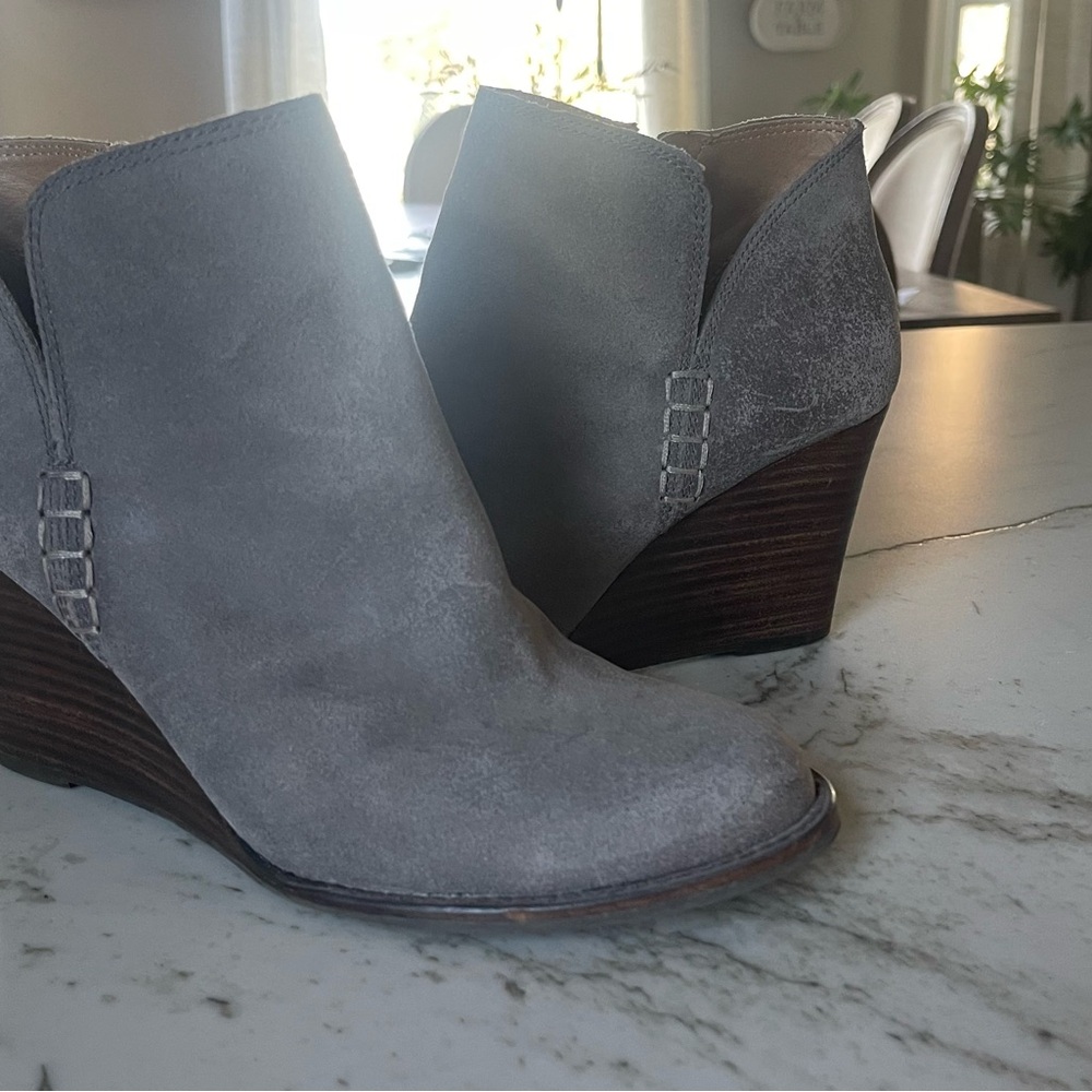 Lucky Brand Gray Leather Women's Ankle Boots